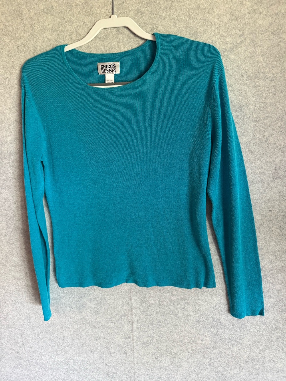 Chico’s Size 1 Teal Long-Sleeve Crewneck Top